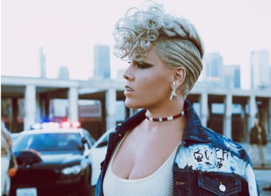 International Pop-Icon Pink